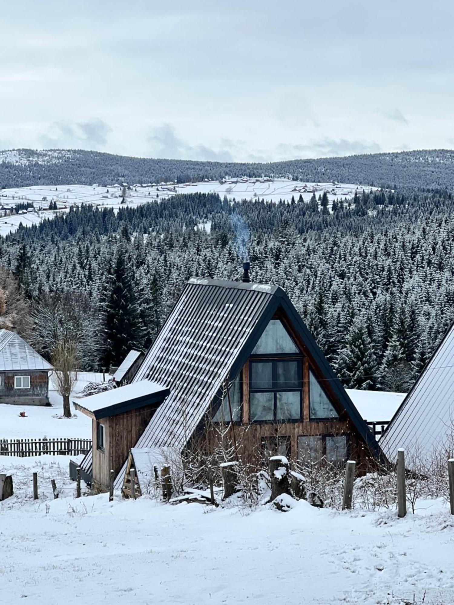 Villa Mokki Mărişel Exterior foto